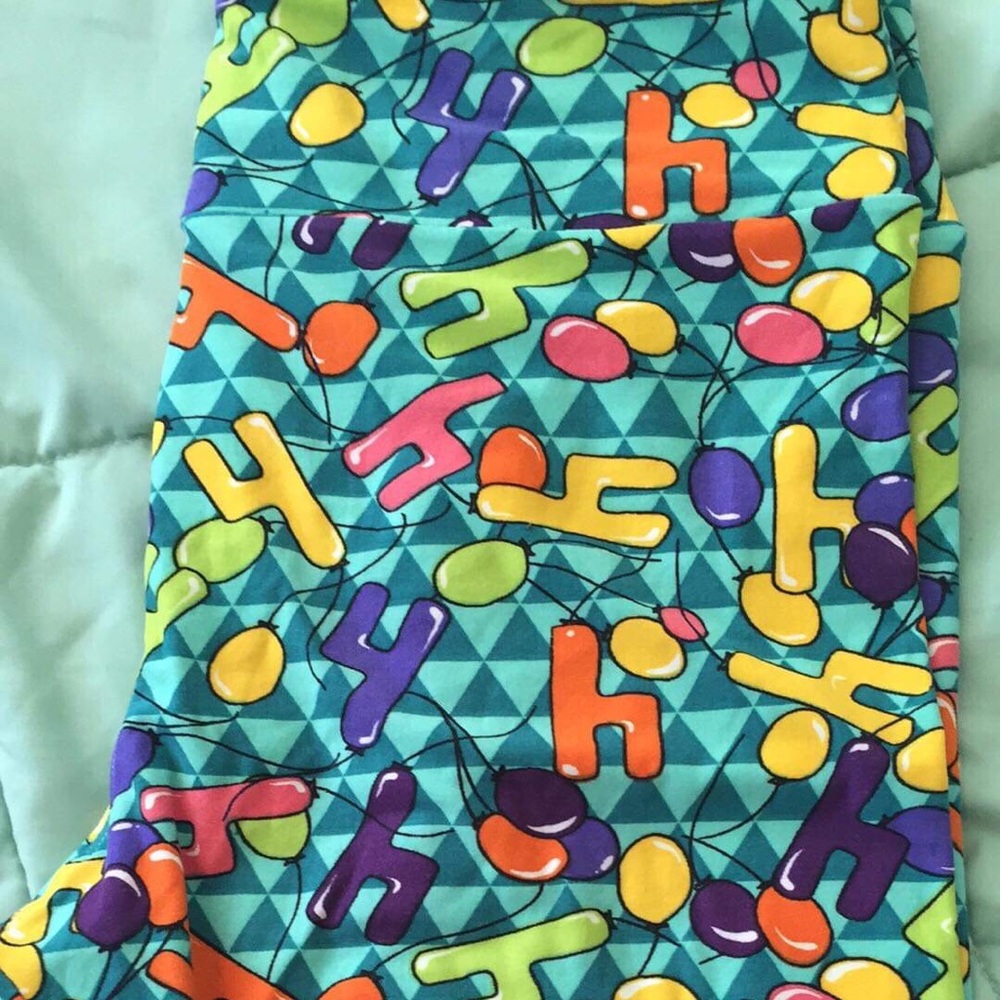LuLaRoe Birthday TC Leggings